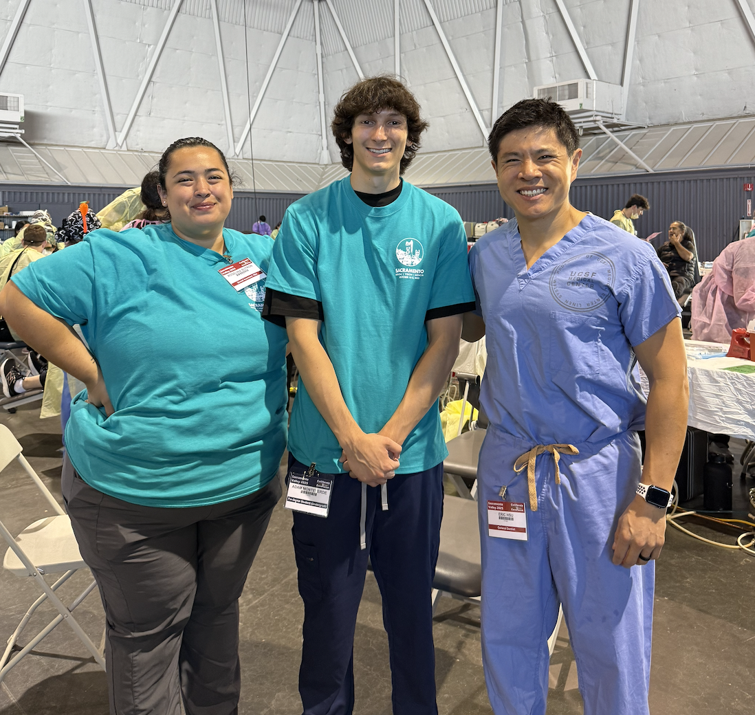 Dr. Eric Hsu volunteering at a community dental clinic